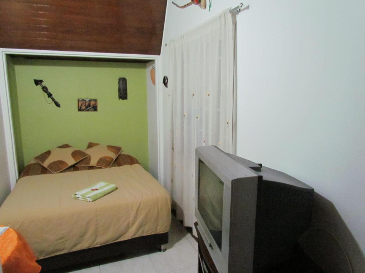 Como En Casa! Restaurante Y Hostal โบโกตา ภายนอก รูปภาพ