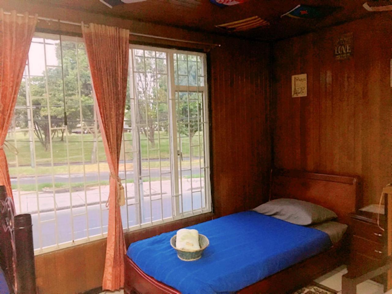 Como En Casa! Restaurante Y Hostal โบโกตา ภายนอก รูปภาพ